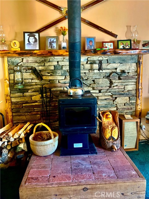 540 Yukon Road, Green Valley Lake CA: https://media.crmls.org/medias/7d03b8a6-e2e7-4ea9-99ba-c021d74c9a20.jpg