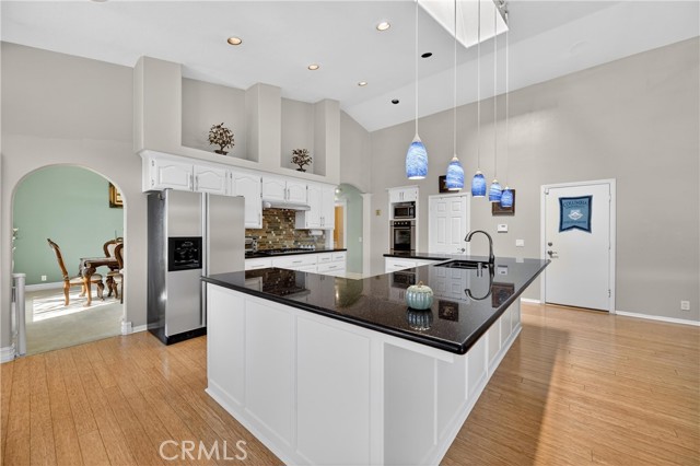 Detail Gallery Image 18 of 56 For 37321 Ironwood Dr, Yucaipa,  CA 92399 - 4 Beds | 3/1 Baths