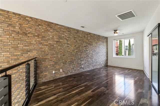 Detail Gallery Image 9 of 60 For 7887 Stylus, San Diego,  CA 92108 - 2 Beds | 2/1 Baths