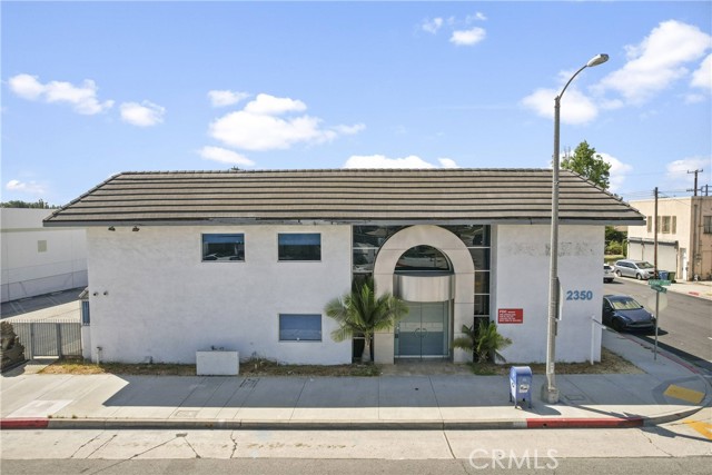 2350 W Valley, Alhambra CA: https://media.crmls.org/medias/7d046948-9d71-4bd7-a606-ef8530ae5fff.jpg