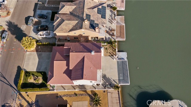 18075 Lakeview Drive, Victorville CA: https://media.crmls.org/medias/7d0518d7-a9cd-4699-aec8-1eba99c1b6c3.jpg