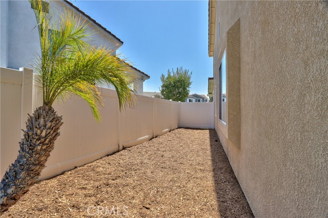 23794 Marin Court, Murrieta CA: https://media.crmls.org/medias/7d058c5d-2bd3-483a-9759-dbf49997a324.jpg
