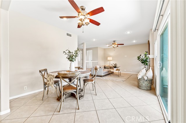 18202 Foss Lane, Huntington Beach CA: https://media.crmls.org/medias/7d0677c9-c4c0-45f4-9ed3-7f2c4cb52811.jpg