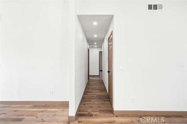 1563 Gary Lane, Redlands CA: https://media.crmls.org/medias/7d07ec28-0a02-4092-bf7f-d223f7bf4524.jpg