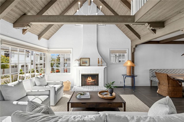213 Iris Avenue, Corona Del Mar, CA, 92625 213 Iris Avenue, Corona Del Mar, CA, 92625