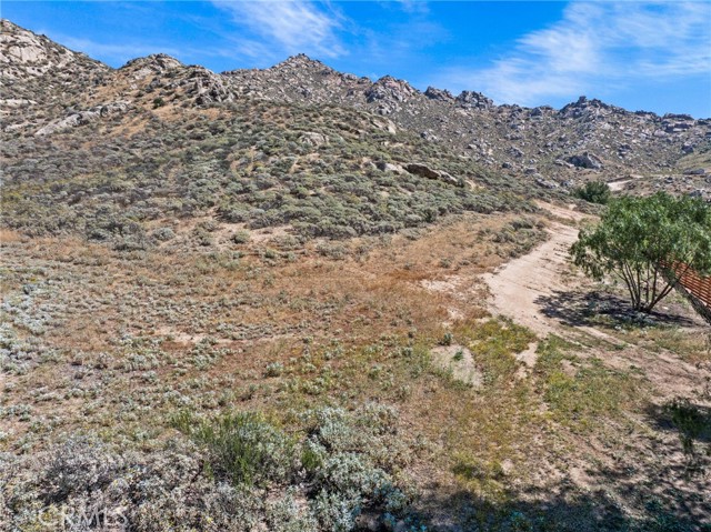 Detail Gallery Image 7 of 9 For 2001 Mt Vernon, Riverside,  CA 92507 - – Beds | – Baths