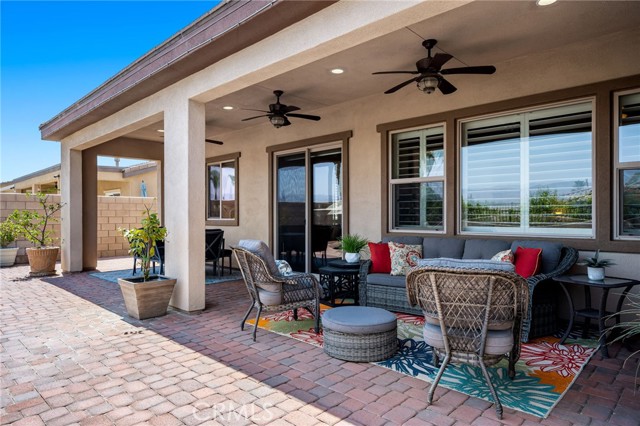 73810 Cezanne Drive, Palm Desert CA: https://media.crmls.org/medias/7d089347-8e61-4874-b3f5-3492720da926.jpg