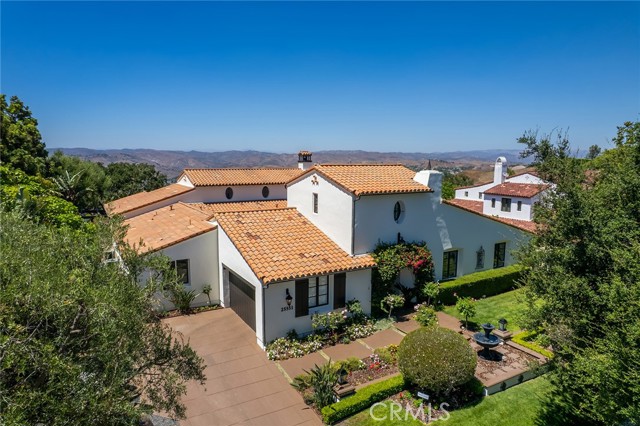 25551 Prado De Las Flores, Calabasas CA: https://media.crmls.org/medias/7d08da3f-e061-4ce8-8546-d5180ab8d1d0.jpg