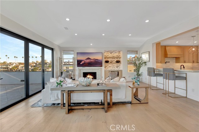 221 Carnation Avenue, Corona Del Mar (newport Beach), California 92625, 3 Bedrooms Bedrooms, ,3 BathroomsBathrooms,Residential,For Sale,221 Carnation Avenue,CROC24247873