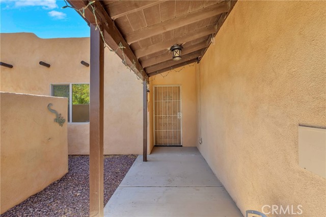 Detail Gallery Image 7 of 61 For 38147 Rabbit Springs Rd, Lucerne Valley,  CA 92356 - 3 Beds | 2 Baths