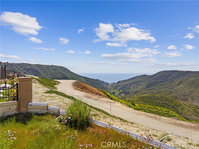 27 Coronado Pointe, Laguna Niguel CA: https://media.crmls.org/medias/7d0b0f3a-350e-4b0a-99fa-62e889d9c9e9.jpg