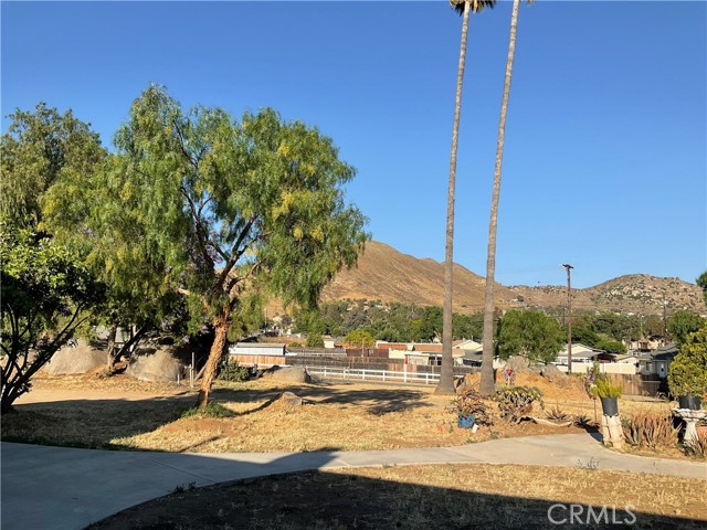 Detail Gallery Image 9 of 21 For 4434 Pedley Ave, Norco,  CA 92860 - 4 Beds | 1 Baths