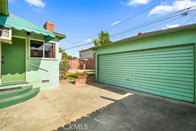 Detail Gallery Image 27 of 32 For 4708 Oliva, Lakewood,  CA 90712 - 4 Beds | 2 Baths