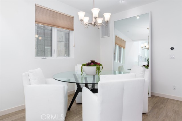 Detail Gallery Image 10 of 32 For 432 1/2 Goldenrod Ave, Corona Del Mar,  CA 92625 - 2 Beds | 2/1 Baths