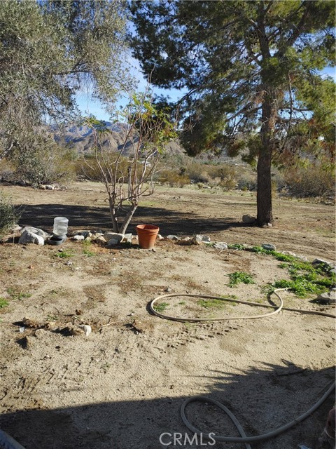 Detail Gallery Image 10 of 27 For 9313 Polaris, Morongo Valley,  CA 92256 - 2 Beds | 2 Baths