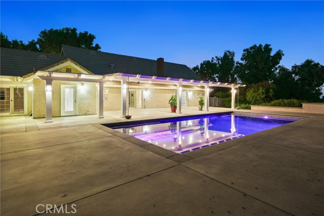2501 Cliff Road, Upland CA: https://media.crmls.org/medias/7d0e45a1-0889-48c5-8a8b-a04e85def1a1.jpg