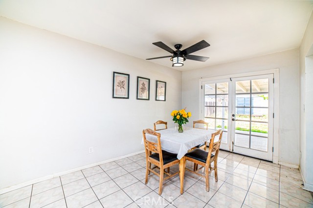 Detail Gallery Image 5 of 18 For 25176 Silent Creek Rd, Moreno Valley,  CA 92553 - 3 Beds | 2 Baths