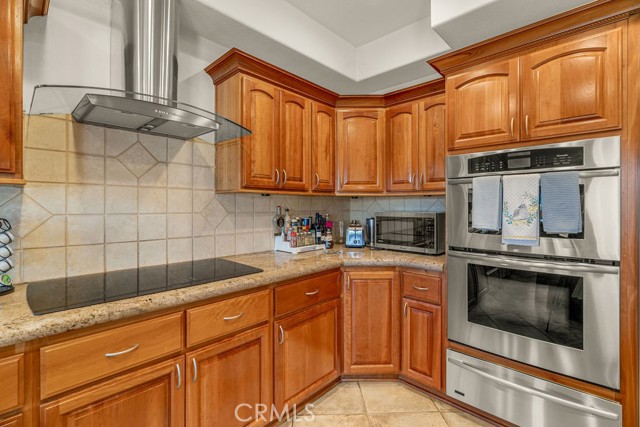 Detail Gallery Image 39 of 74 For 22373 Boating, Canyon Lake,  CA 92587 - 5 Beds | 3 Baths