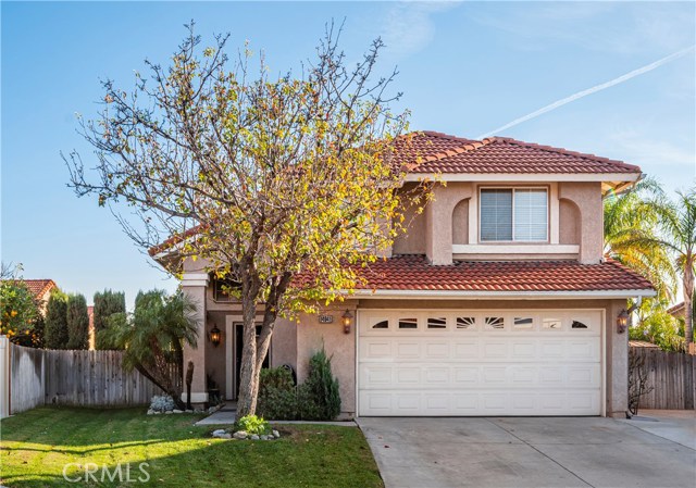 14941 Poinsettia Circle, Fontana, CA 92336