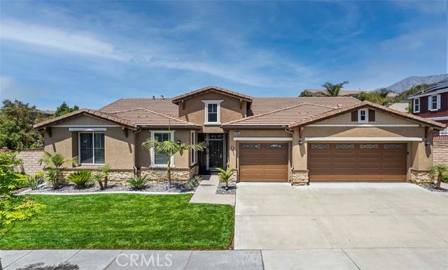 4804 Ravenwood Court, Fontana, CA 92336