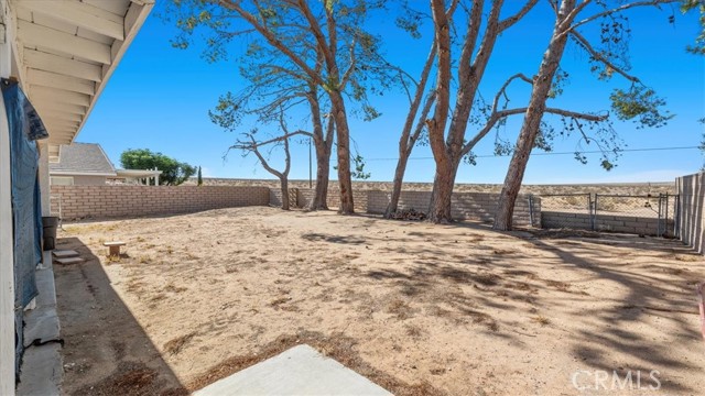 14676 Cool Glen Drive, Helendale, California 92342, 3 Bedrooms Bedrooms, ,2 BathroomsBathrooms,Residential Lease,For Rent,14676 Cool Glen Drive,CRCV25149304