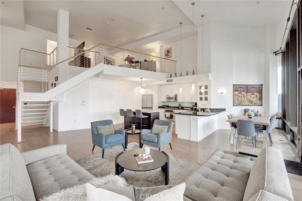 MLS #DW25268165 image #5