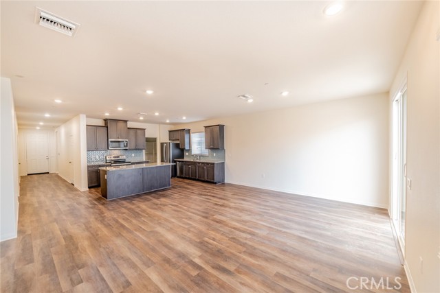 Detail Gallery Image 21 of 44 For 29094 Shane Ct, Winchester,  CA 92596 - 4 Beds | 2 Baths