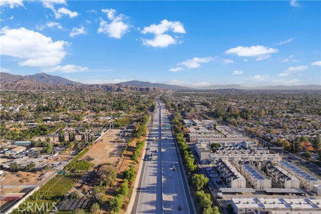 Detail Gallery Image 43 of 45 For 14325 Foothill Bld #37,  Sylmar,  CA 91342 - 2 Beds | 3 Baths