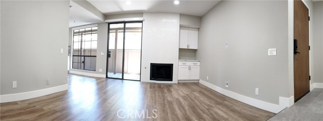 Detail Gallery Image 7 of 33 For 580 N Brea Bld #31,  Brea,  CA 92821 - 2 Beds | 2 Baths