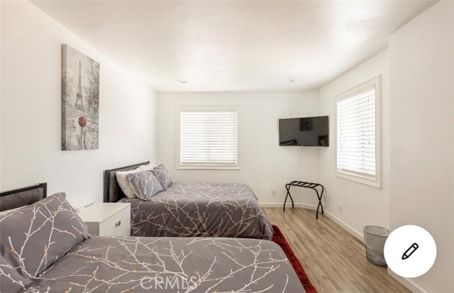 Detail Gallery Image 6 of 7 For 6794 La Jolla, La Jolla,  CA 92037 - 3 Beds | 2/1 Baths