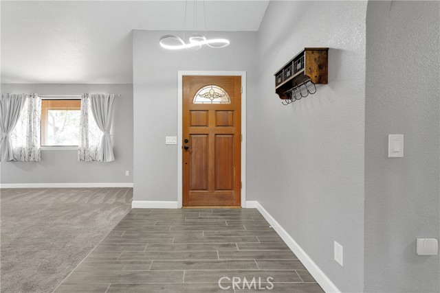 21978 Mojave Street, Apple Valley CA: https://media.crmls.org/medias/7d127109-6d45-4d9f-b186-bef5f47f955c.jpg