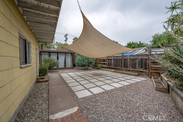 Detail Gallery Image 11 of 28 For 1243 Yosemite Dr, Los Angeles,  CA 90041 - 2 Beds | 1 Baths