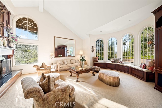 Detail Gallery Image 9 of 74 For 1161 N Coyote, Orange,  CA 92869 - 5 Beds | 5/1 Baths