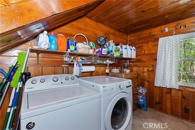 Detail Gallery Image 24 of 35 For 655 Silver Tip Dr, Big Bear Lake,  CA 92315 - 4 Beds | 2 Baths