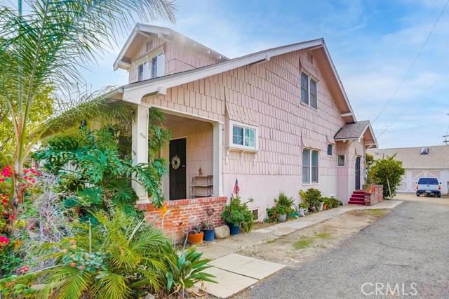 118 Avenue 44, Lincoln Heights, California 90031, 4 Bedrooms Bedrooms, ,2 BathroomsBathrooms,Residential Purchase,For Sale,Avenue 44,CV21259932