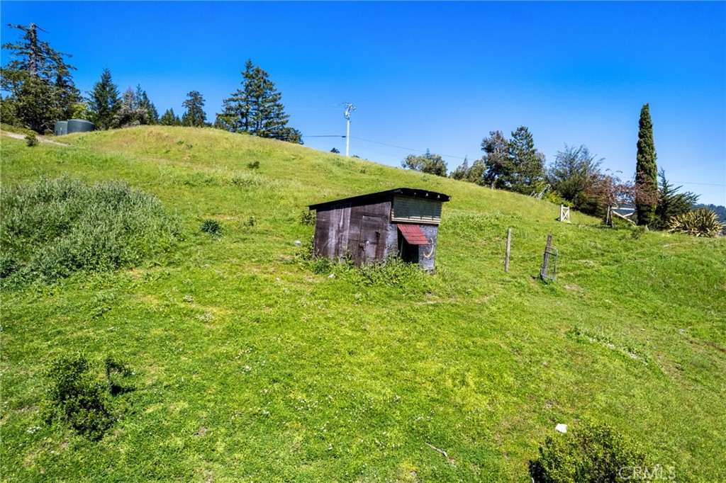 https://media.crmls.org/medias/7d149f71-acb2-4b18-b356-e0383b8fa381.jpg?preset=X-Large
