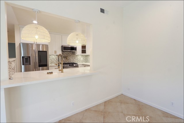 Detail Gallery Image 8 of 33 For 29682 Orinda Rd, San Juan Capistrano,  CA 92675 - 3 Beds | 2 Baths