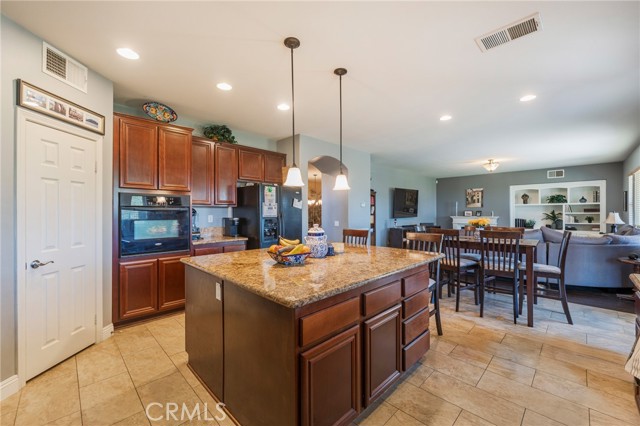 Image 9 of 43 For 17073 Spring Canyon