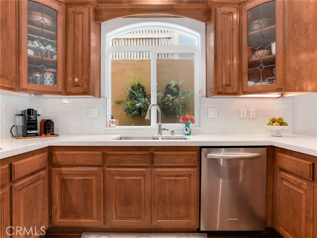 1728 Haynes Lane, Redondo Beach, California 90278, 4 Bedrooms Bedrooms, ,2 BathroomsBathrooms,Residential,Sold,Haynes,SB17237619