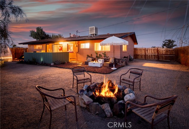 Front Image Thumbnail for CRJT26203377