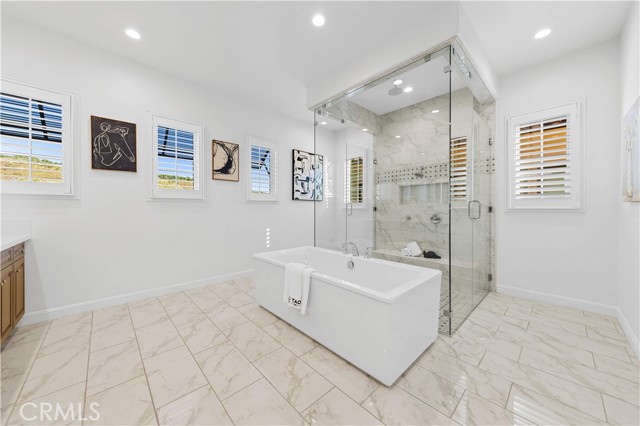 Detail Gallery Image 53 of 68 For 111 Great Oak, Irvine,  CA 92602 - 5 Beds | 5/1 Baths