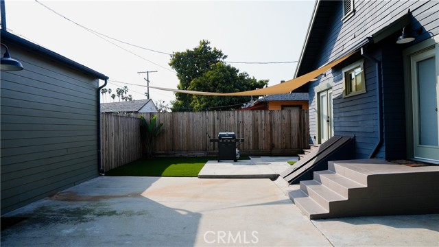 Detail Gallery Image 16 of 17 For 2248 W 29th Pl, Los Angeles,  CA 90018 - 3 Beds | 2 Baths