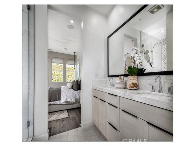 Detail Gallery Image 7 of 10 For 2638 Everly Dr, San Diego,  CA 92108 - 4 Beds | 3/1 Baths