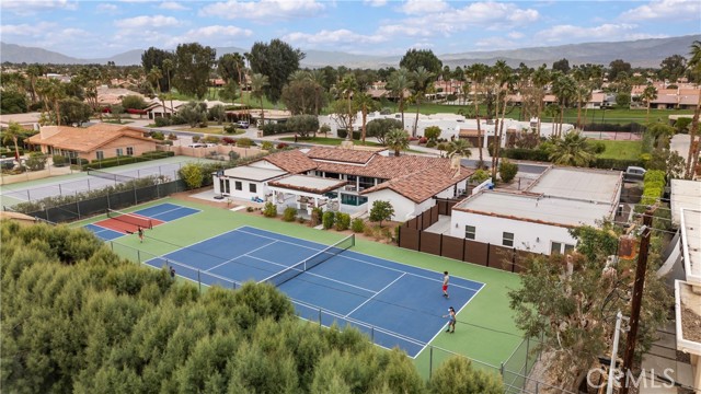 Detail Gallery Image 4 of 66 For 78865 Starlight, Bermuda Dunes,  CA 92203 - 4 Beds | 3/2 Baths