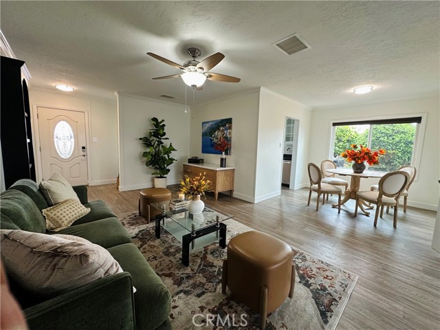 Front Image Thumbnail for CROC26030120