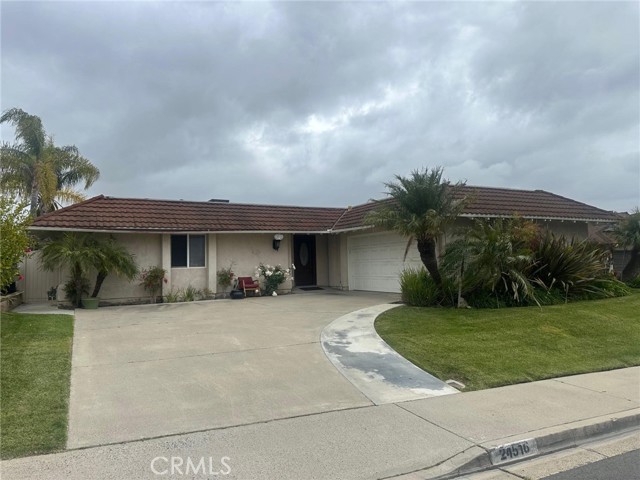 Detail Gallery Image 3 of 4 For 24516 Saturna, Mission Viejo,  CA 92691 - 6 Beds | 4/2 Baths