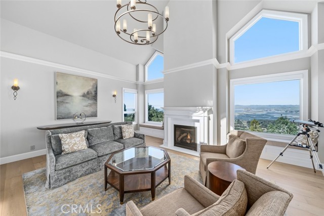 Detail Gallery Image 7 of 73 For 2813 Alamo Drive, Los Osos,  CA 93402 - 5 Beds | 5/1 Baths