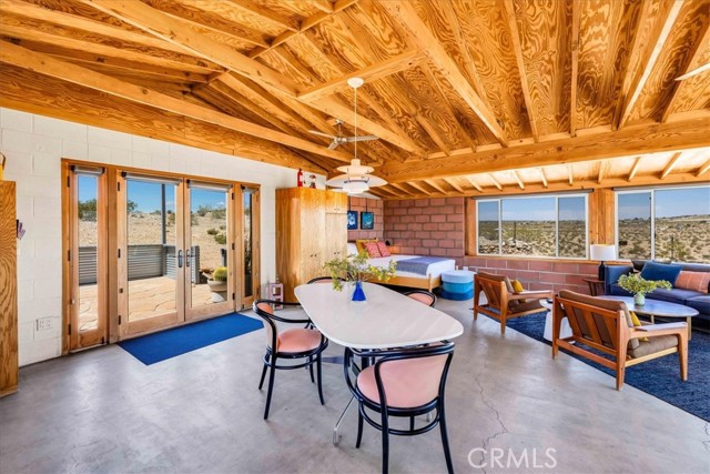 63465 Belmont Street, Joshua Tree CA: https://media.crmls.org/medias/7d18a8b9-f29f-4984-b5ba-6451d8578f18.jpg