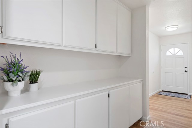 Detail Gallery Image 17 of 39 For 700 W 2nd St #2,  Azusa,  CA 91702 - 3 Beds | 2/1 Baths