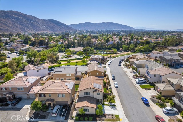 Detail Gallery Image 11 of 33 For 10322 Penguin Ct, Moreno Valley,  CA 92557 - 4 Beds | 3 Baths